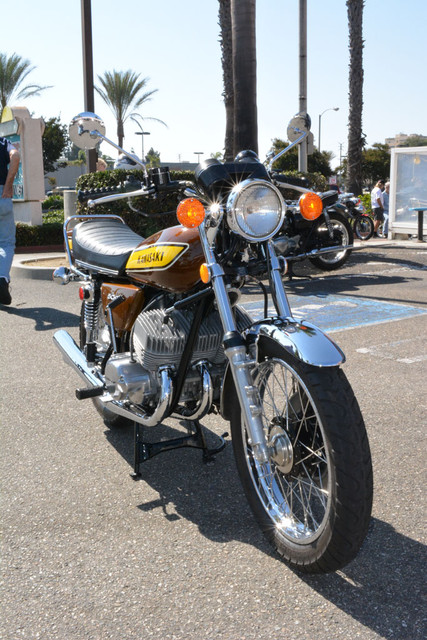 1975 Kawasaki 500 H1