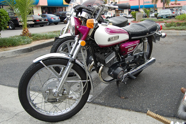 1972 Yamaha CS5 200