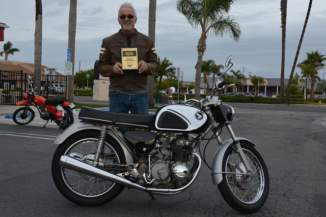 Grant Leppe of Huntington Beach with his
1968 Honda CB77 Super Hawk
400cc inline 4 added