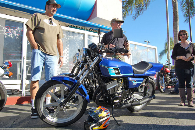Yamaha RD400
