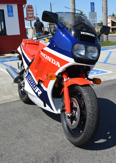 1986 Honda VF1000R