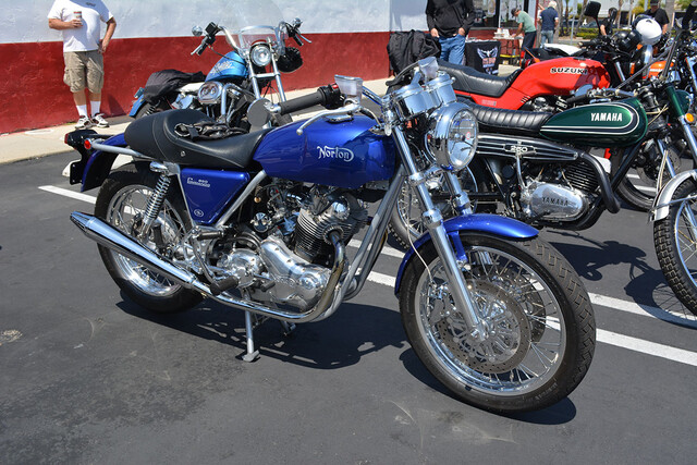 1974 Norton Commando 850