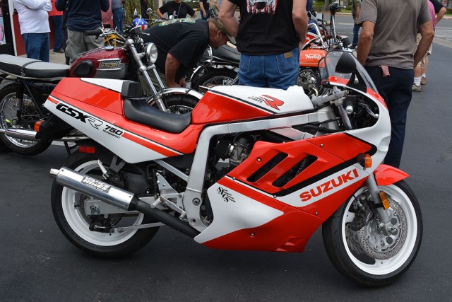 1988 Suzuki GSX-R 750