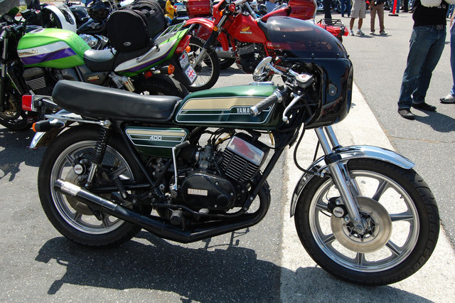 1976 Yamaha RD400