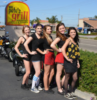 Mr. Pete's Grill Girls