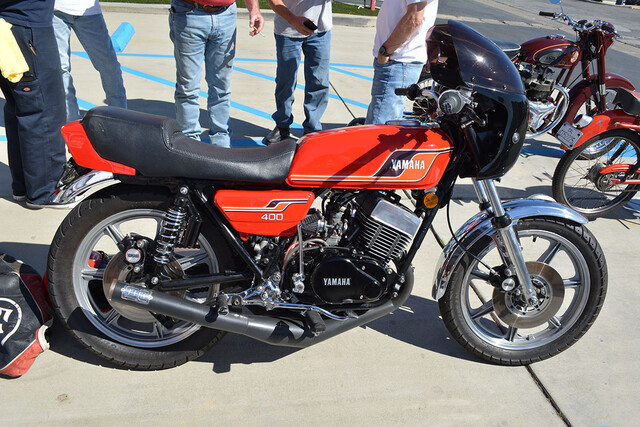 1976 Yamaha RD400