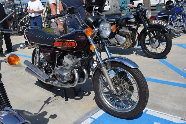 Kawasaki 400